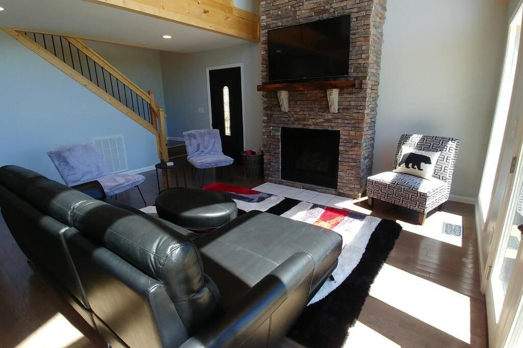 Peace Of Heaven ~ Modern Chic Cabin W/ Majestic Mountain Views Bryson City Exterior foto