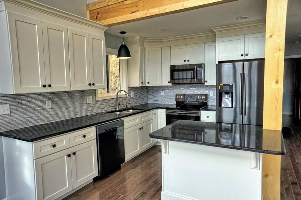Peace Of Heaven ~ Modern Chic Cabin W/ Majestic Mountain Views Bryson City Exterior foto